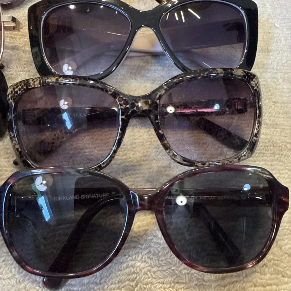 10 prs Oversized sunglasses: Lauren Conrad, Jones NY, Dana Bachman, DesignOptic